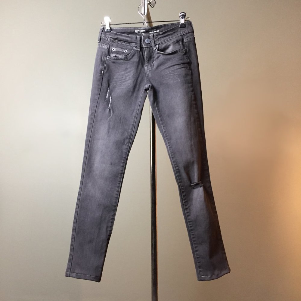 Mossimo Slim Skinny Short Junior Size 1 Gray Jeans Short